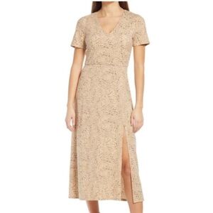 WAYF dress Short Sleeve Leopard Print Slit XL v neck super soft